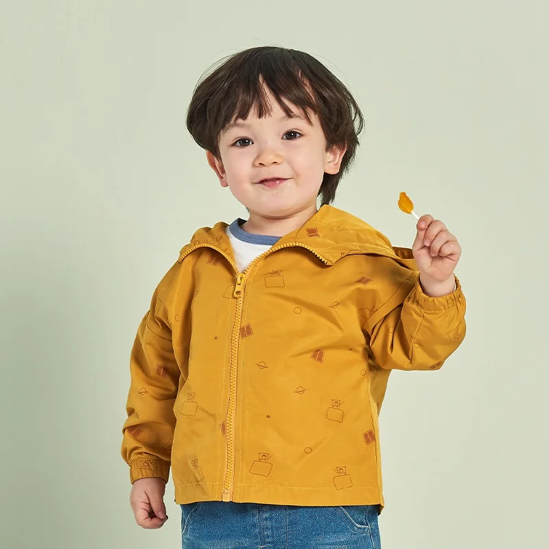 

Весеннее пальто для мальчиков Новинка 2022 детская Весенняя ветровка топ в иностранном стиле Модный весенний и осенний стиль