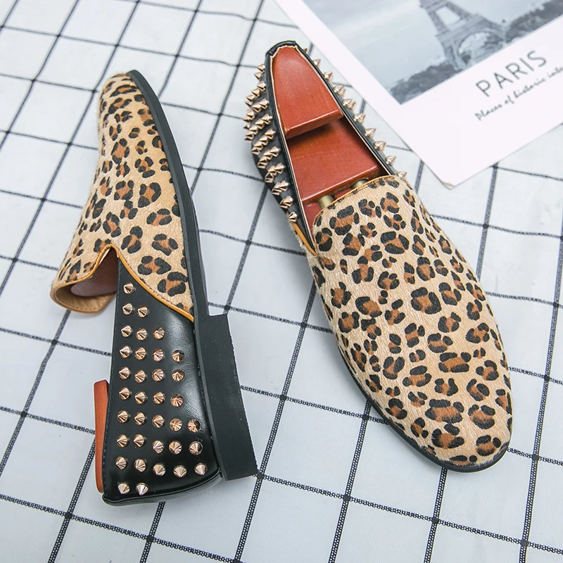 

Leopard Men Loafer Slip on Designer Rivets Stud Shoes Punk Style Men Fashion Shoes Handmade Moccasins British Style Club Shoes