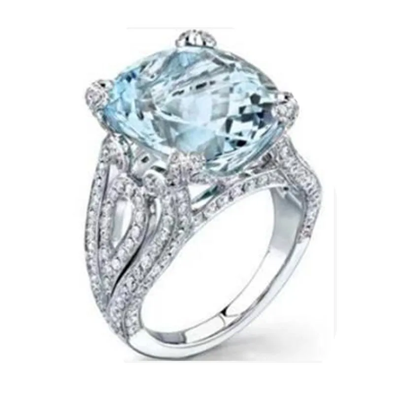 

Milangirl New Elegant Ladies Silver Color Light Blue Round Crystal Rhinestone Female Ring for Women Wedding Jewelry