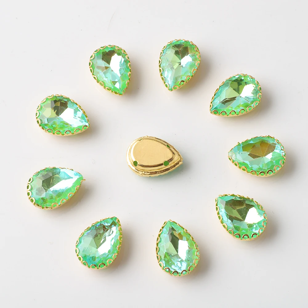 Стеклянные стразы в форме сердца 20 шт