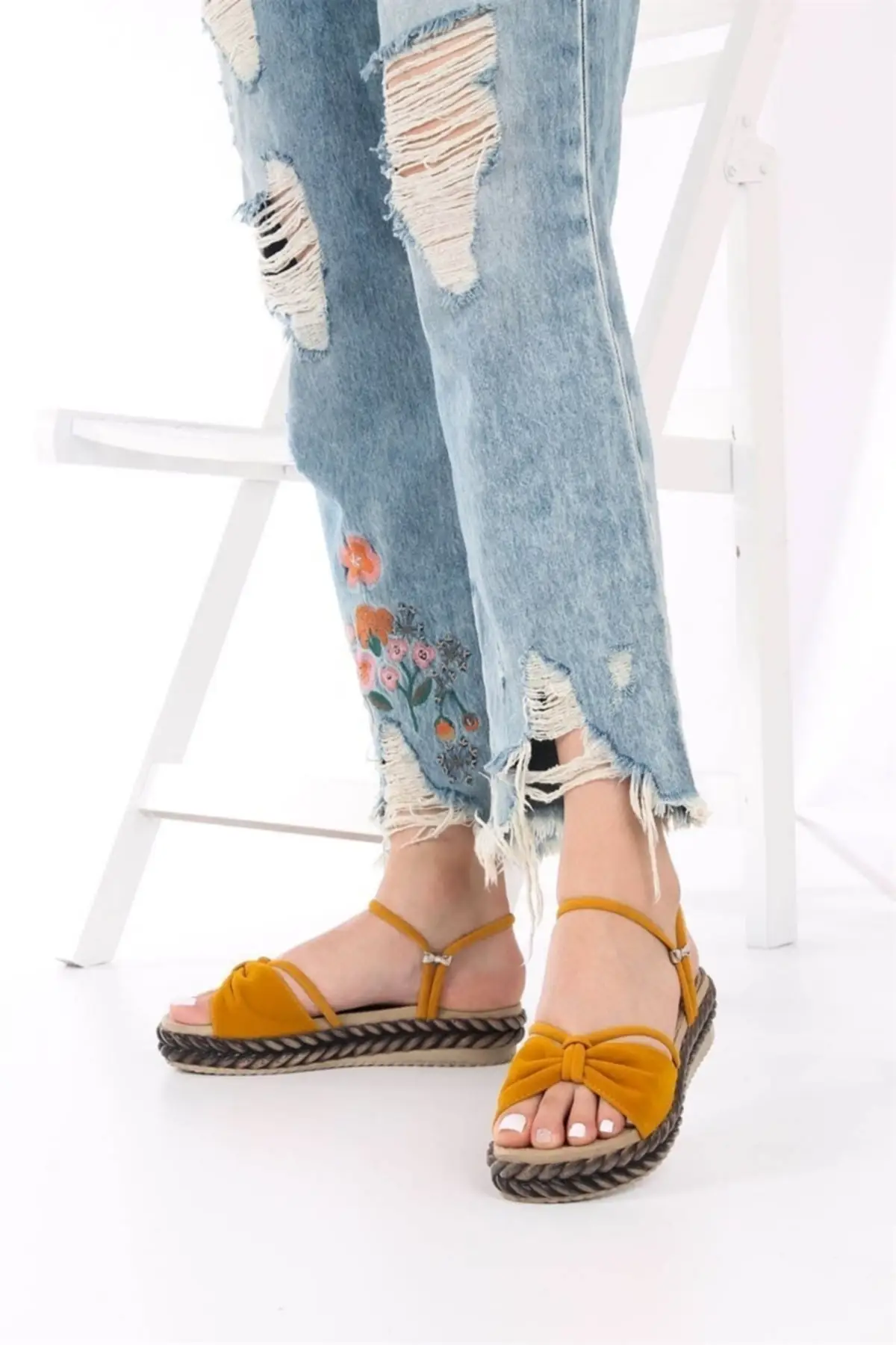 

Womansandals Issa Mustard Suede 2022 New Summer Comfort Breathable Casual Quality Ladies Fashion Light Sandals Beach Shoes