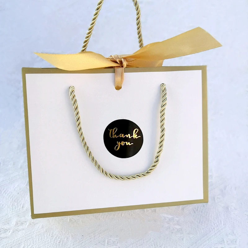 10Pcs/Lot New White Black Bow High Quality Simple Gift Bag Kraft Paper Candy Box With Handle Wedding Birthday Party - купить по