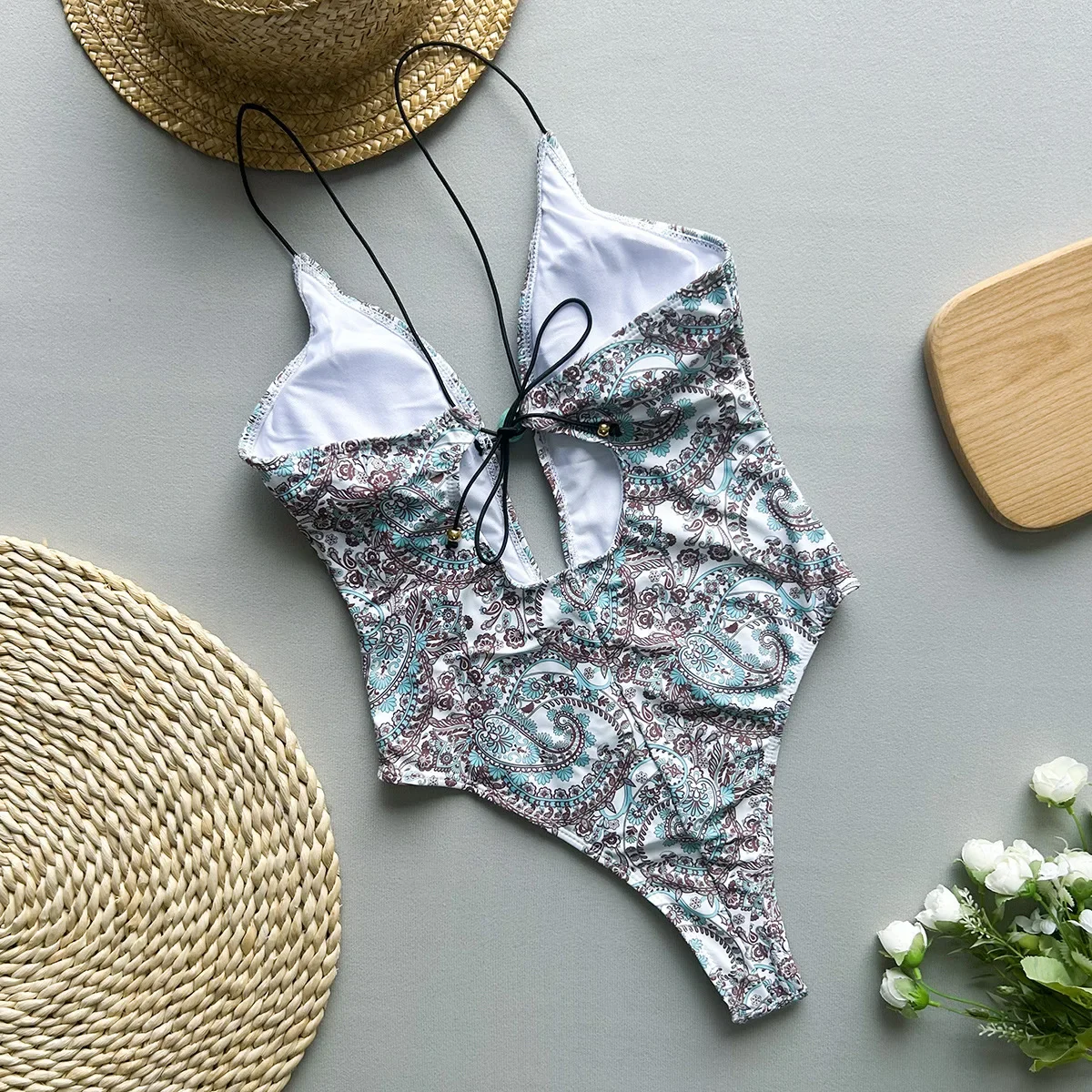 Сексуальный женский цельный купальник 2024 купальный костюм-бандо монокини