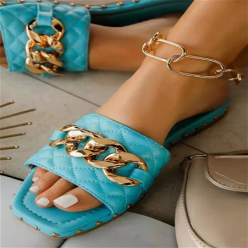 

Women Slippers Fur Flip Flops Low Shoes Woman Rivet Luxury Slides Hawaiian Designer Rubber Hoof Heels PU Basic Metal Decoration