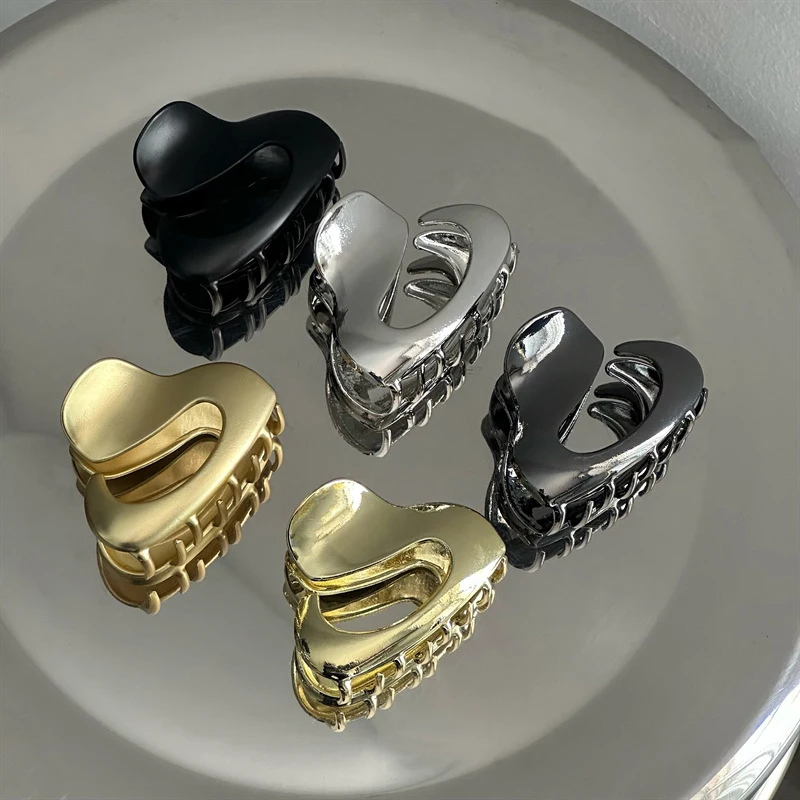 

TwinkLei Metal Hollow Hair Claws for Women Geometric Gold Silver Color Crab Hair Clips Fashion Adult Hair Accessories