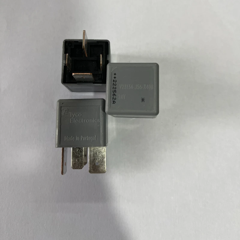 Оригинальное реле: Φ 24V 4 контакта