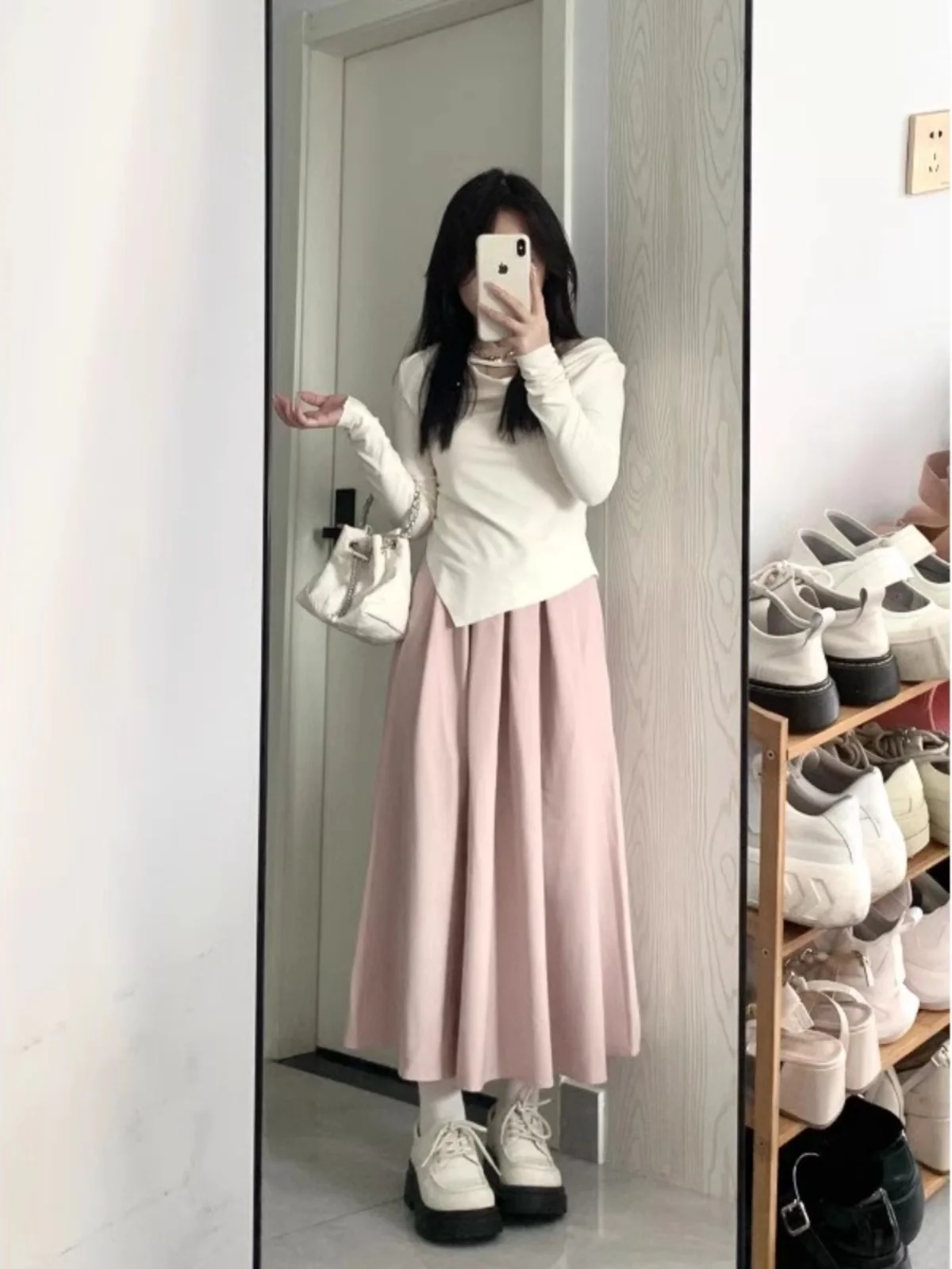 Европейские товары элитный дизайн 2025 новый модный темперамент облегающая нижняя