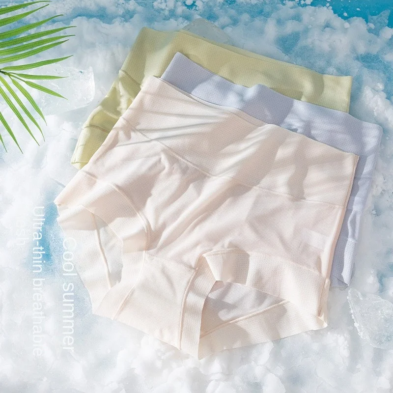 

Underwear Women's Ice Silk Traceless Antibacterial Pure Cotton Crotch Girls' Sexy Summer Thin Large Shorts