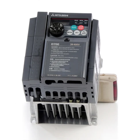 

Преобразователь частоты Mitsubishi Φ/0,75 K/1,5 K/2,2 K/3,7 K/5,5 K-ХТ