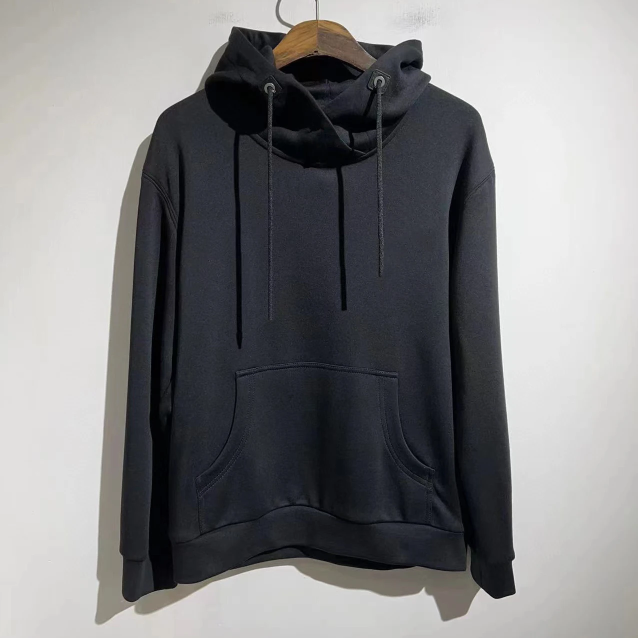 

NIGO Leather Logo Hoodie Sweatshirt #nigo2439