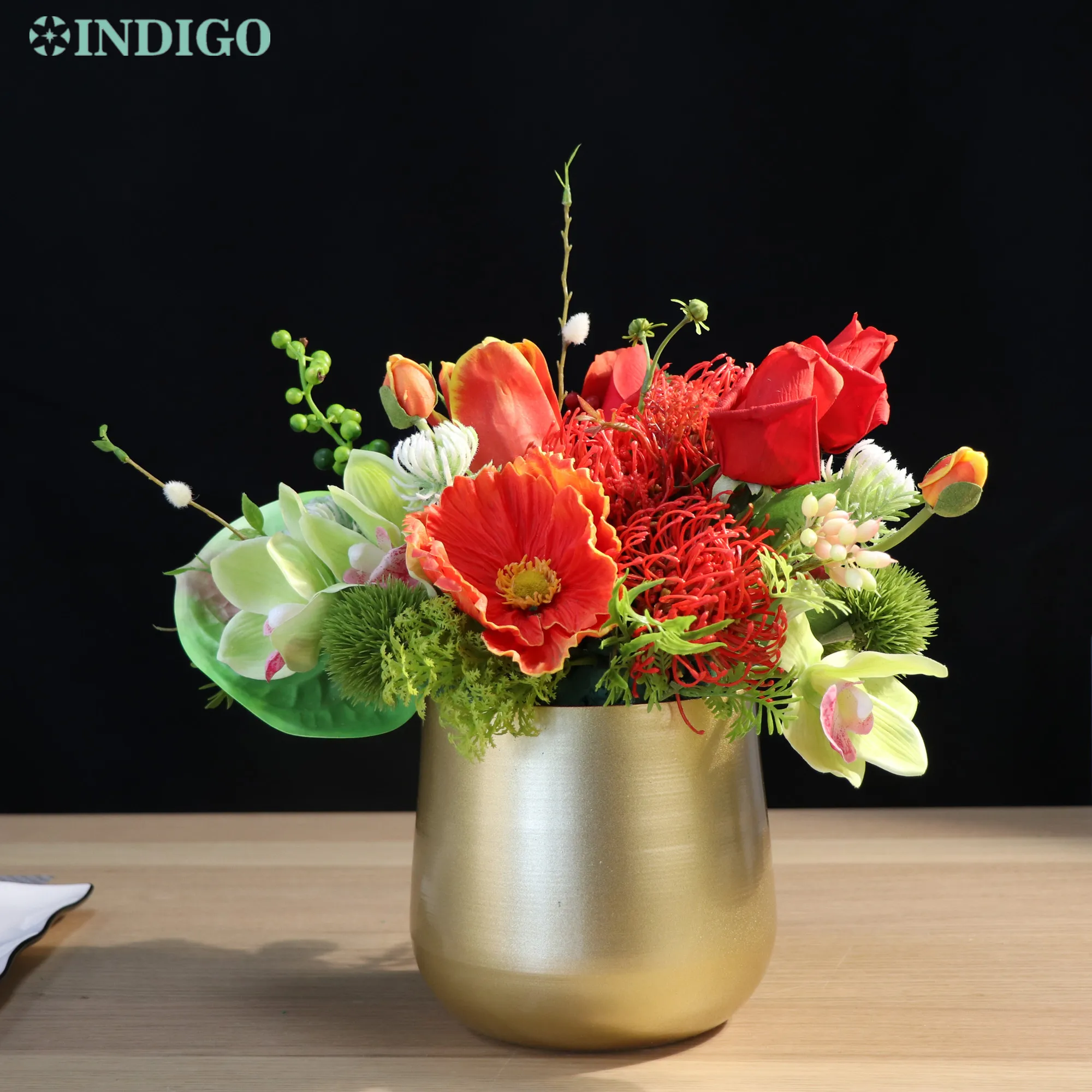 

1 Set Red Cordifolium Tulip Daisy Cordifolium Home Office Decoration Bonsai Artificial Flower With Metal Vase INDIGO