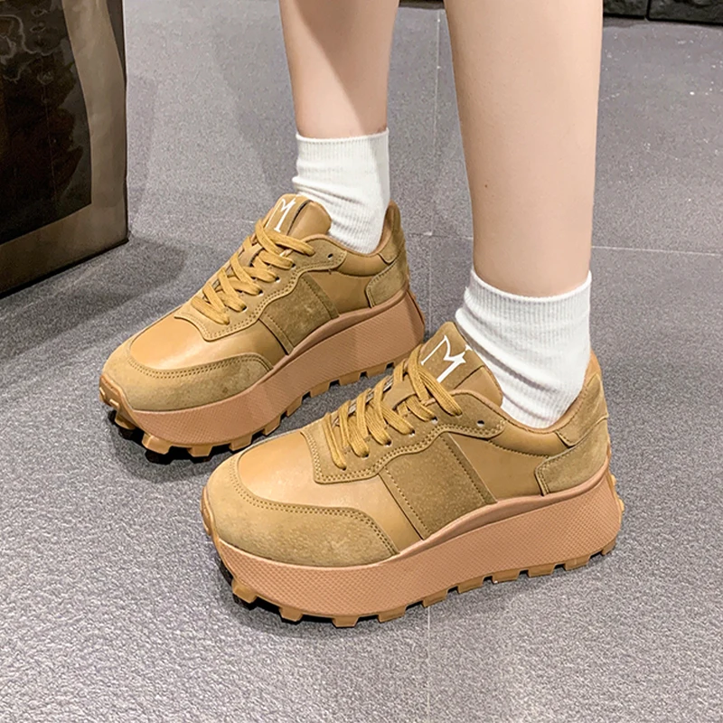 Женские кроссовки на платформе зимние ботильоны плоской подошве повседневная