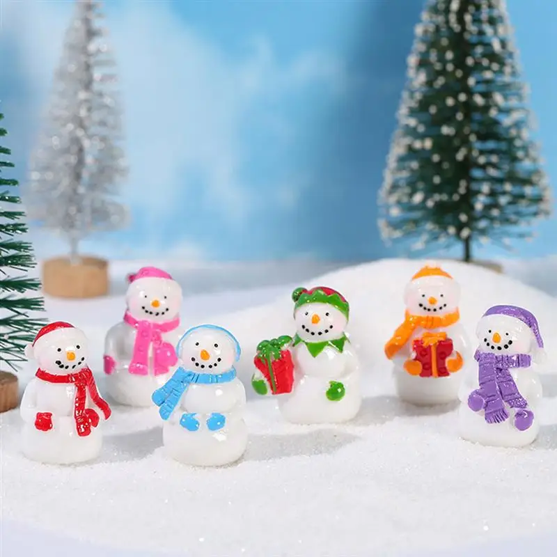 

6pcs Miniature Christmas Ornaments Snowman Snowman Figurines Micro Winter Ornaments Micro-landscape Snowman Ornaments