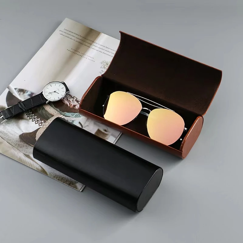 

Imitation Leather High Quality Strong Magnetic Force Large Size Fashion Classic Sunglasses Case Myopia and Presbyopia Universal