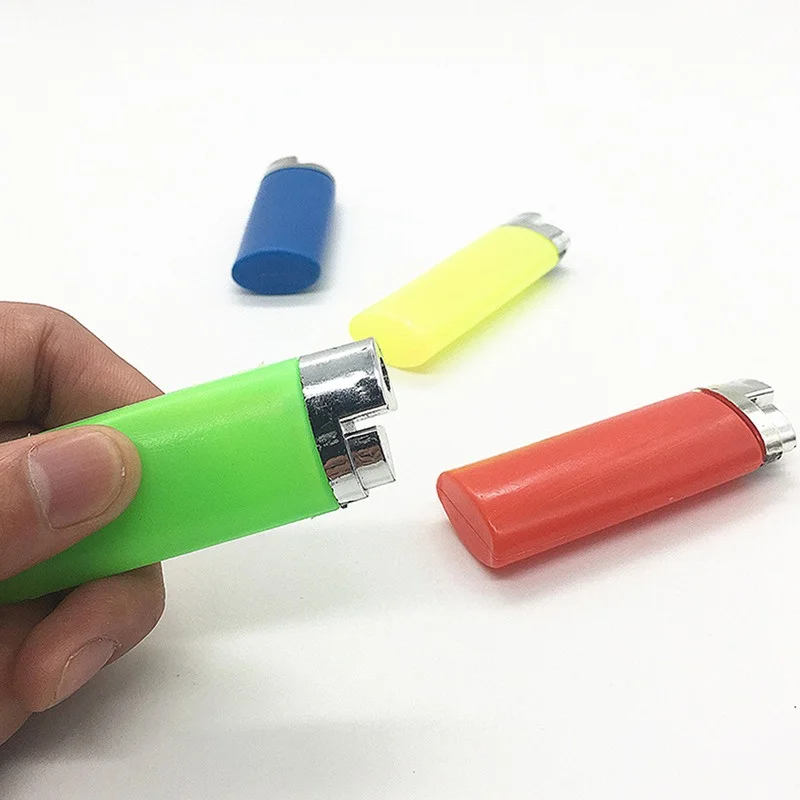 

1Pcs Novelty Tricky Prank Toys Water Jet Lighter Fake Lighter Children's Fun Party Prank Gifts Rich Colors Randomly Shipped