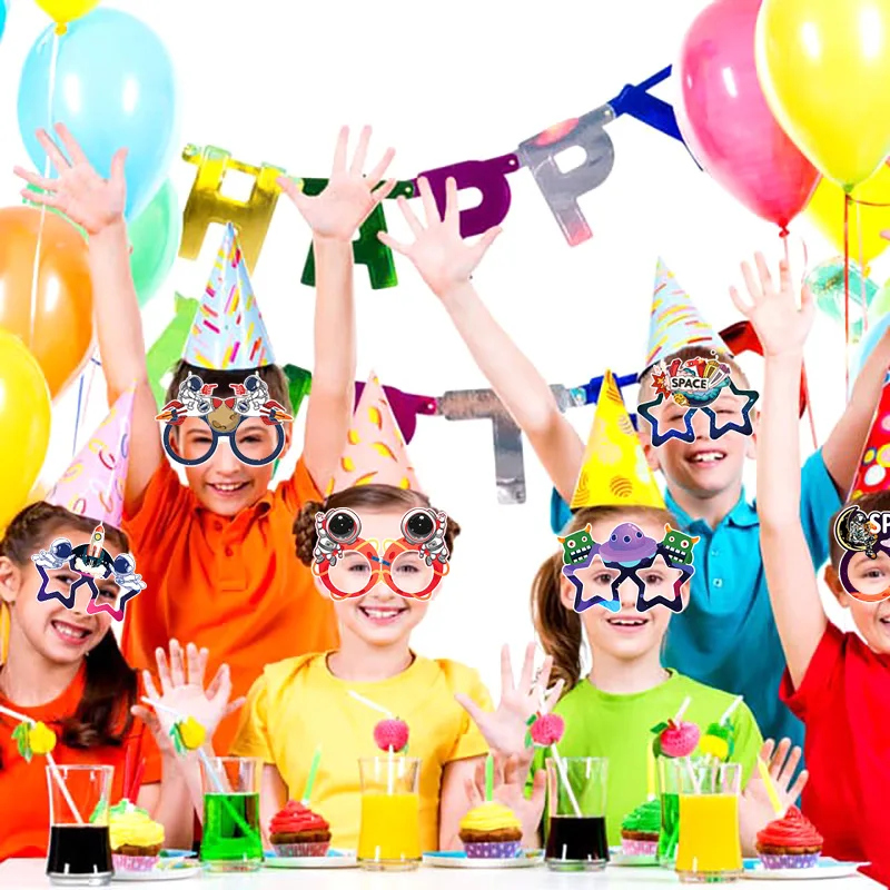 12 Космонавты Космос Ракета Галактика Тема Бумага Глаза Фотографии Реклама