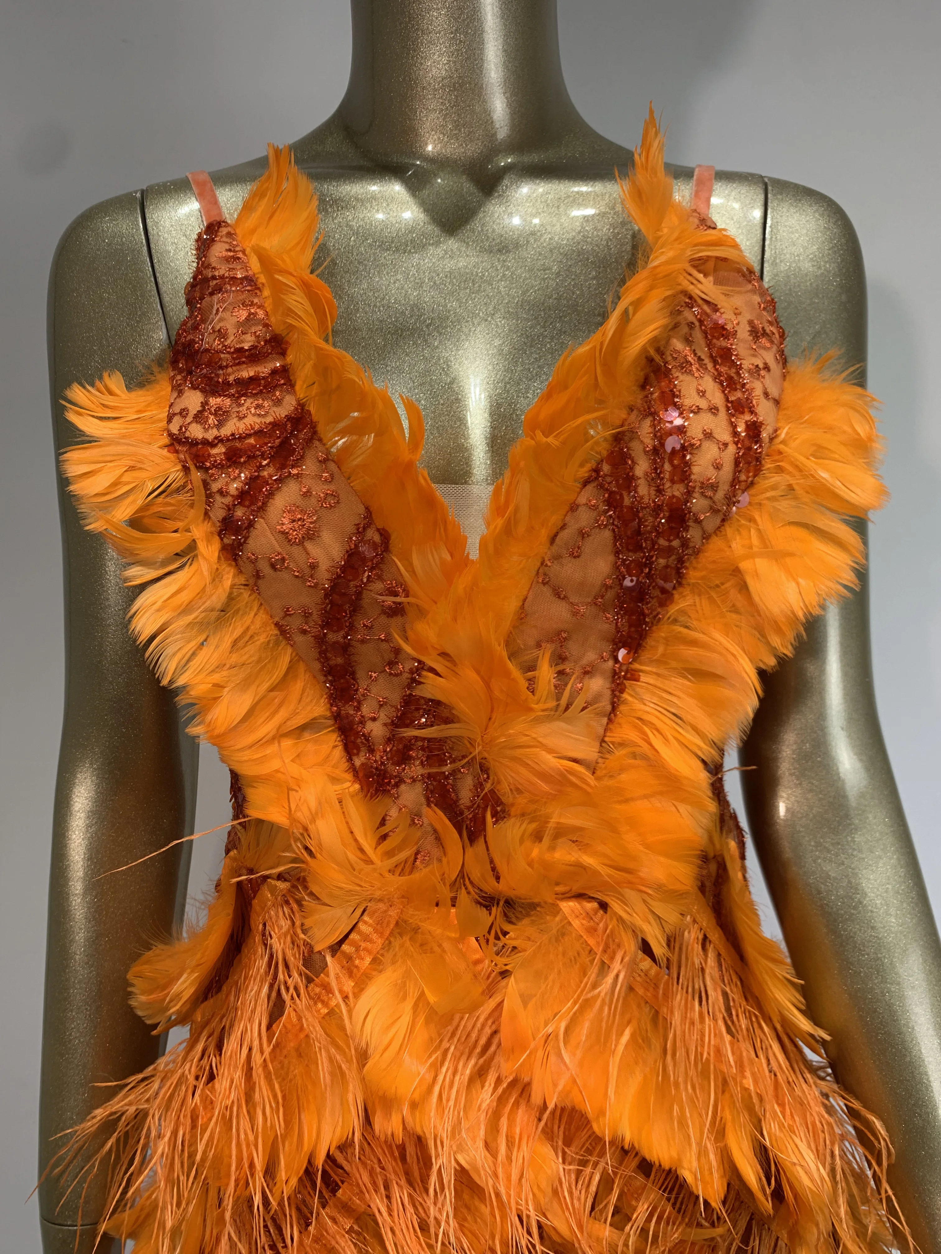 Женское летнее сексуальное облегающее мини-платье с v-образным вырезом и