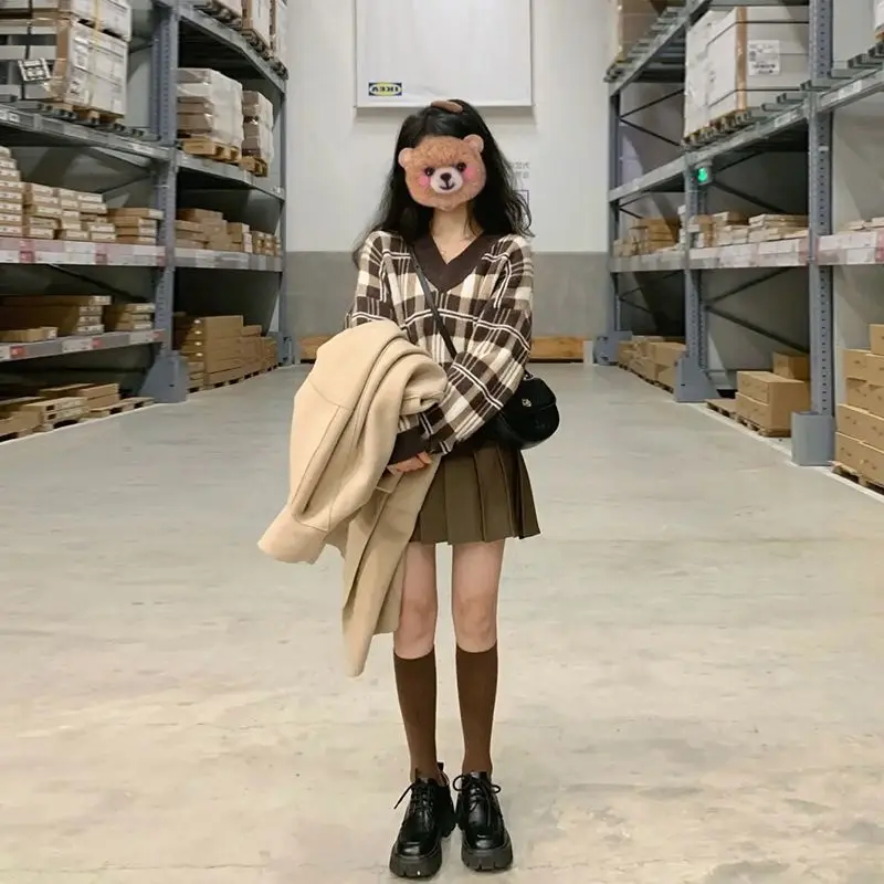 Рисунок 4 - Женский костюм из двух предметов