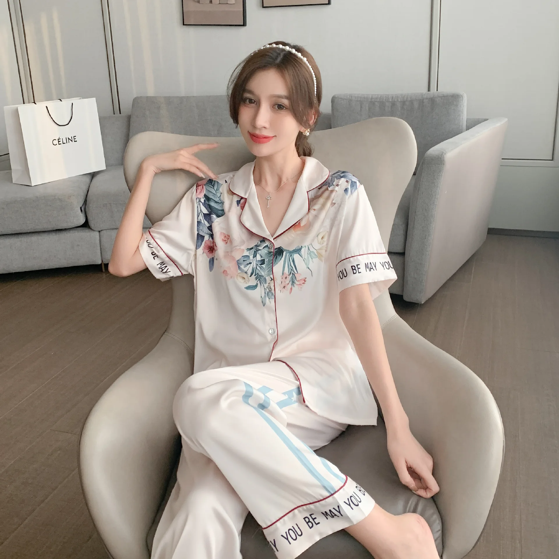 Women's summer ice silk cool feeling pajamas short sleeved cardigan printed two-piece set 2023 new home wear