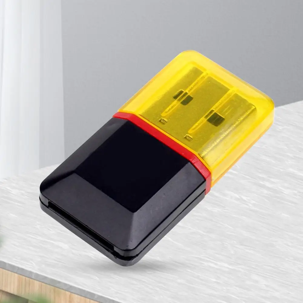 

Plug and Play Compact Stable Performance Multifunctional USB 2.0 Memory Card Reader TF Card Reader for Travel