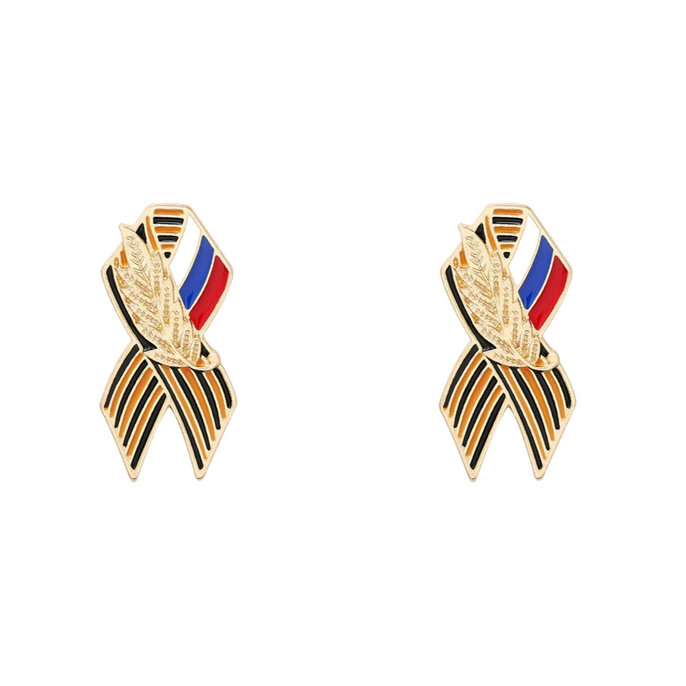 

Брошь с российским флагом VKTECH