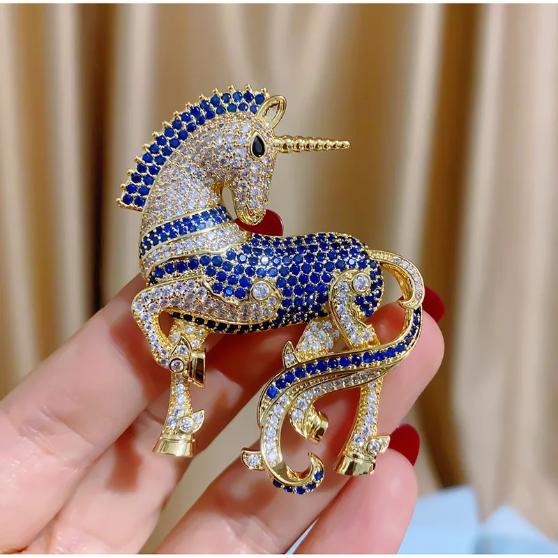 Micro Pave Cubic Zirconia Creative Unicorn Brooches Pins for Women Europe and America fashion Statement Horse Bouttoniere