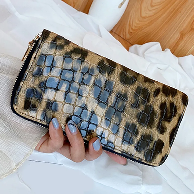 

Long Zipper Women Wallets Leopard Print Wallet Femal Clutch Bag Girls Fashion Phone Purse High Capacity Card Holder Money Bag