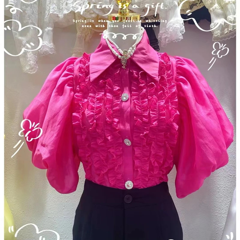 

Женская летняя блузка на пуговицах с рукавами-фонариками