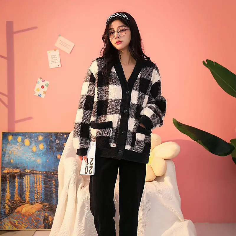 Pajama Sets Women Sweet Girls Peach Printed Cute V-neck Single Breasted Thicken Coral Fleece Pajamas Youth Sleepwear Loose Cozy