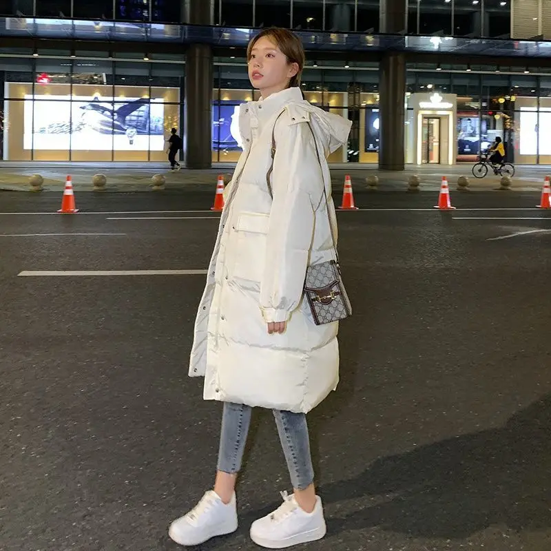 

Зимнее Новое Женское Стеганое пальто, куртка 2021 года, свободное корейское пальто средней длины выше колена с капюшоном из хлопка, стеганое п...