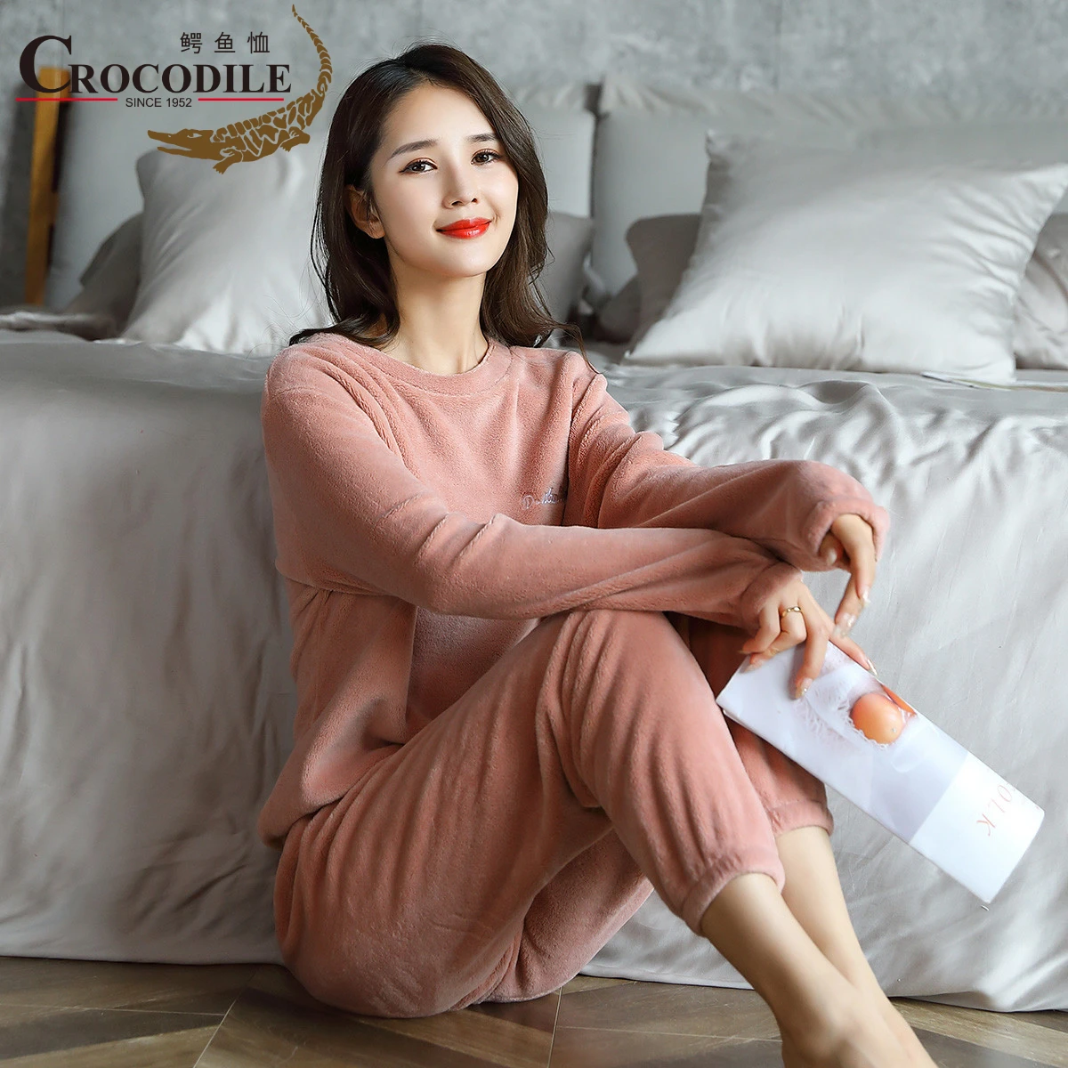 

Crocodile 2022 Autumn Winter New Warm Soft Women's Flannel Pajamas Coral Fleece Pink Homewear Tops+Pants Two-piece Pyjamas Sets