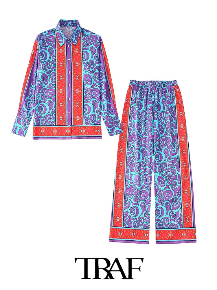 

Женский комплект из 2 предметов, рубашка с принтом и брюки с надписью