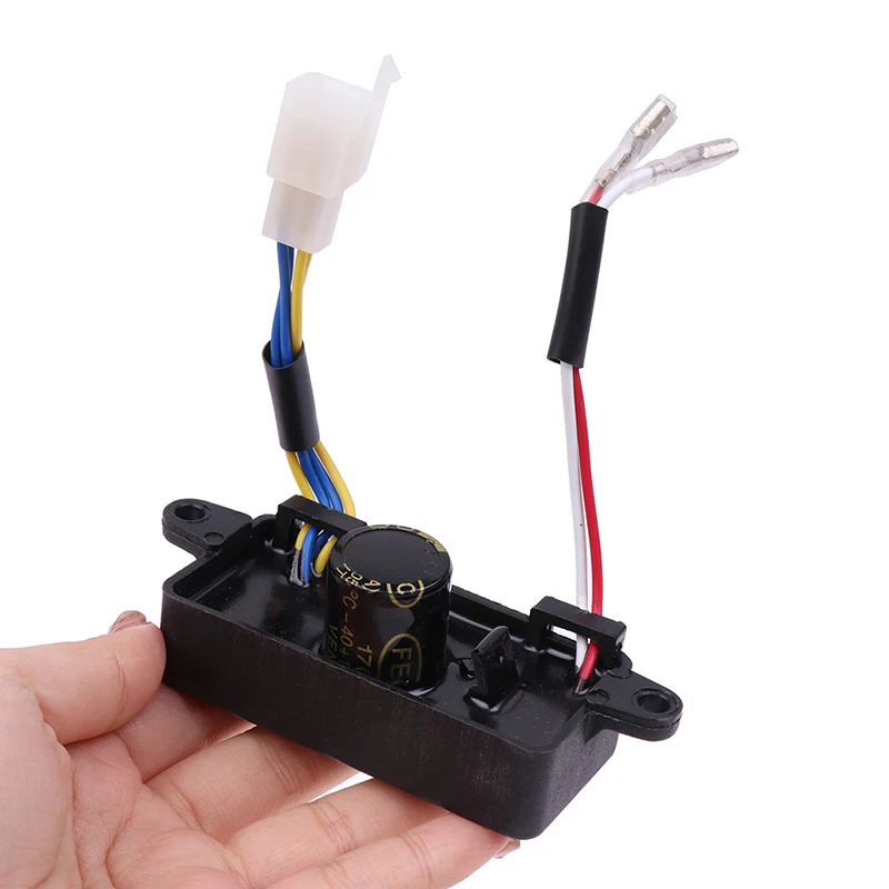 Автоматический регулятор напряжения 220В для бензинового генератора 2-3 кВт