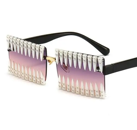 

Модные солнцезащитные очки в прямоугольной оправе со стразами женские очки с заклепками Украшенные Ретро женские вечерние цезащитные очки...