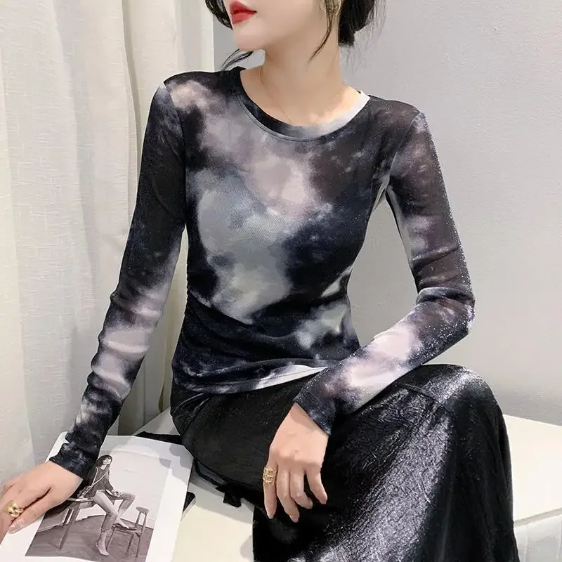 Элегантная футболка с длинным рукавом осень 2023 новый модный дизайн чувственный