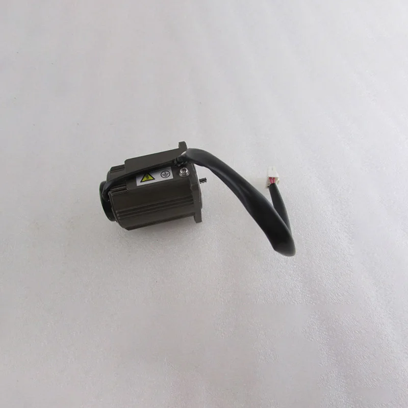 Сервопривод и двигатель MSMD012P1S