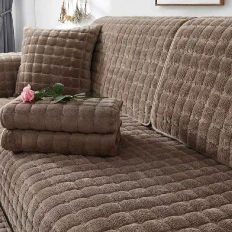 

Зимний бархатный чехол для дивана