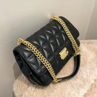 chain design shoulder bag 2022 fashion brand trending pu leather womens handbag and purses small shoulder crossbody bag had bag