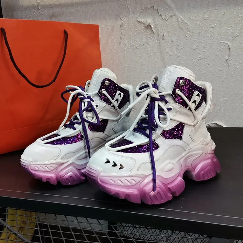 

2021 Lnternet знаменитости Повседневные туфли на толстой подошве блестящие дизайнерские туфли из натуральной кожи на шнуровке на плоской подошв...