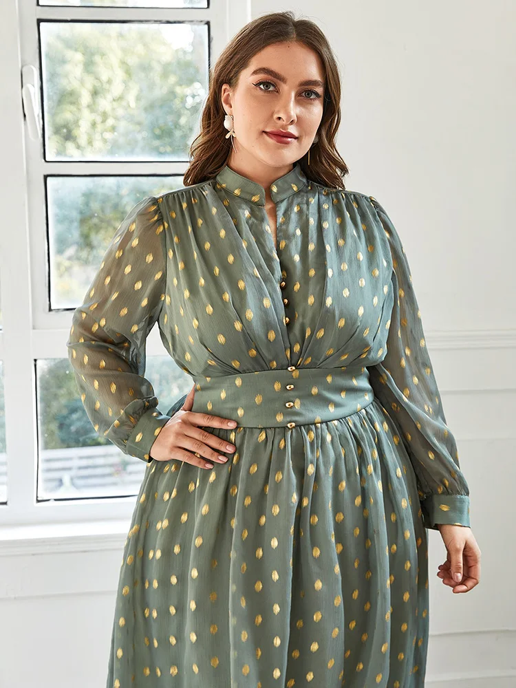 Рисунок 2 - Женское платье-макси с длинным рукавом