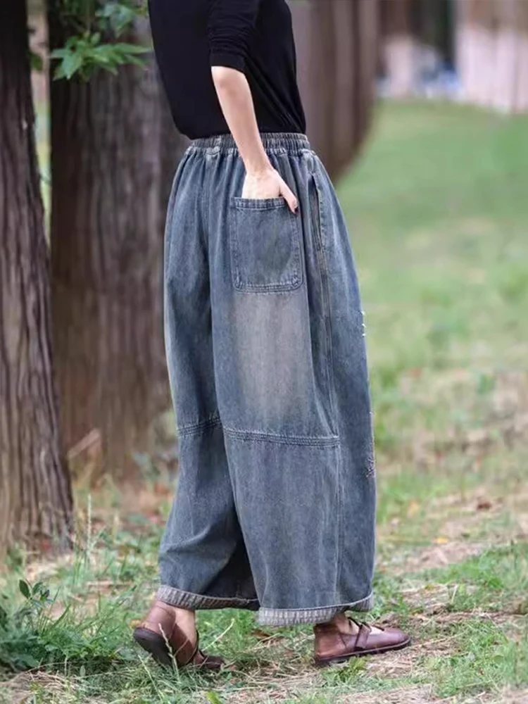 Женские джинсы с принтом