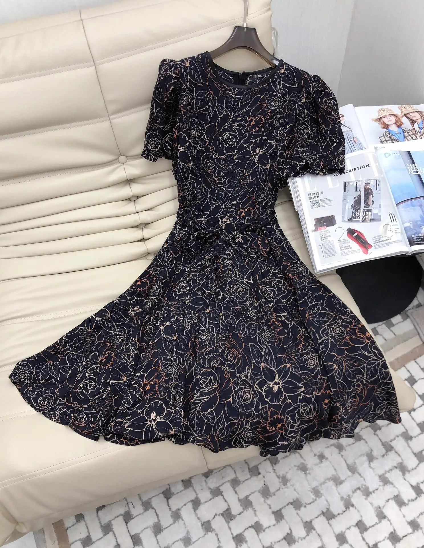 high quality women flowers printed short puff sleeve silk mini dresses o-neck belt dress 2023 summer