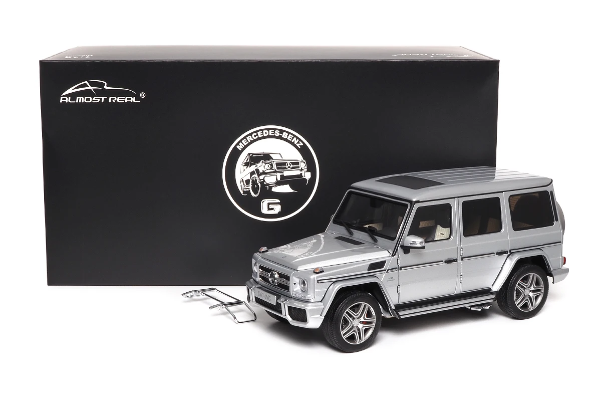 

Модель автомобиля из коллекции Mercedes-Benz AMG G63, 2015