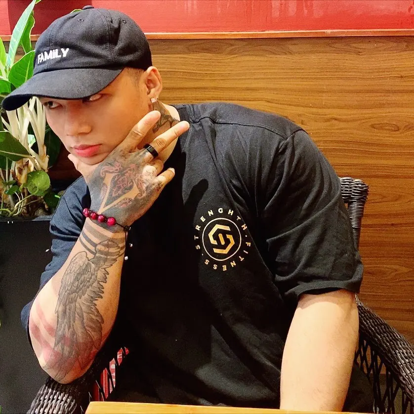 Футболка мужская хлопковая с принтом модная тенниска без рукавов для спортзала