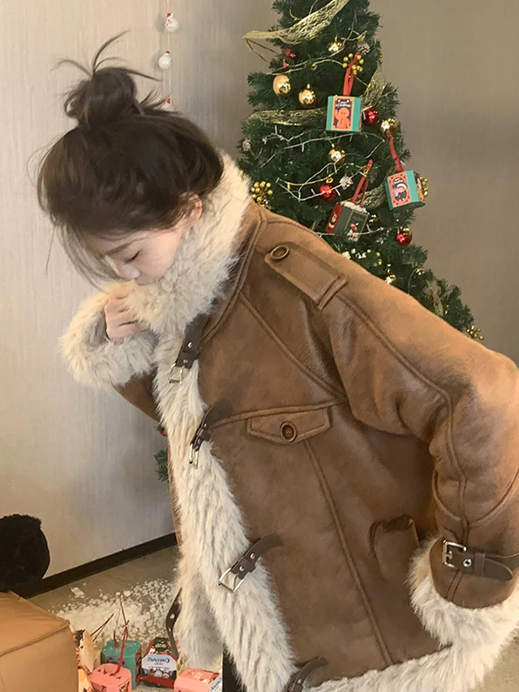 Plus Size American vintage Stand Collar Fur Patchwork Design Cotton-Padded Clothes for Women 2023 New Loose Slimming Thick Wa...