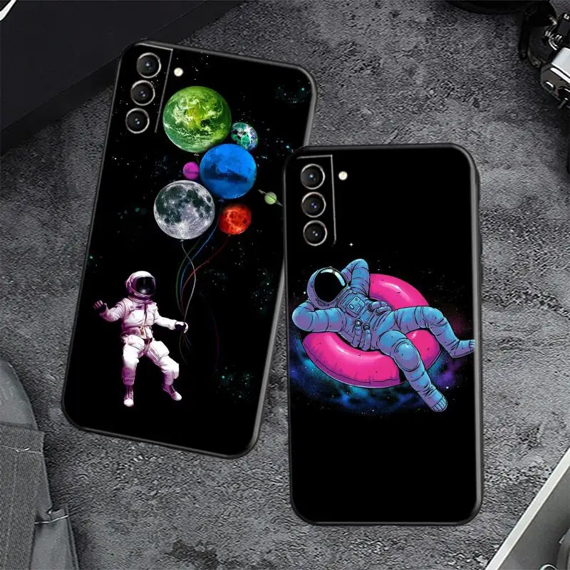

Fantastic Astronaut Phone Case For Honor 10i 10 Lite 20 30 Pro 10X 50 20i V20 V10 10i 30S 5zq4 Selena Slot Mirror Fashion