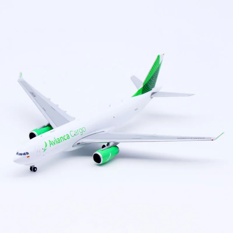 Фото Коллекционный самолет из сплава LH4362, подарок, фотосессия 1:400, авиабра, грузовая модель летательного аппарата, самолета под давлением, модель N331QT с подставкой №5