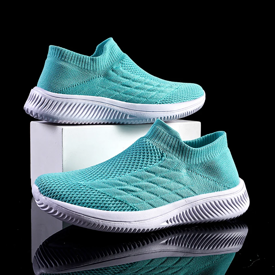 Loekeah Female Walking Shoes Fashion Casual Sneaker For Women Light Weight Breathable Mesh Footwear Outdoor Jogging Shoes Tennis