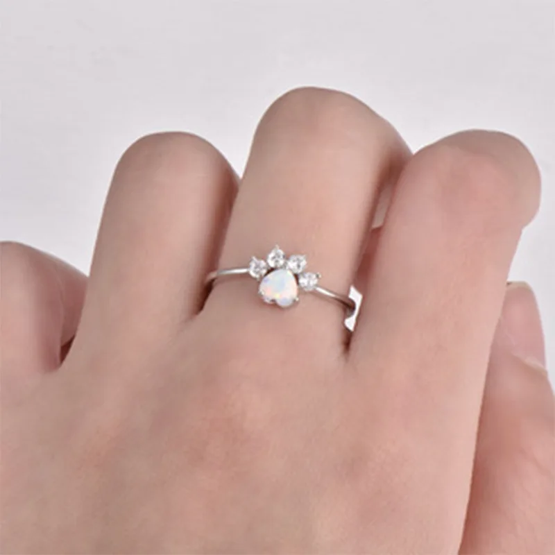 

Cute Cat Paw Dog Claw Ring White Zircon Heart Stone Rings For Women Wedding Jewelry Vintage Silver Color Animal Footprint Ring