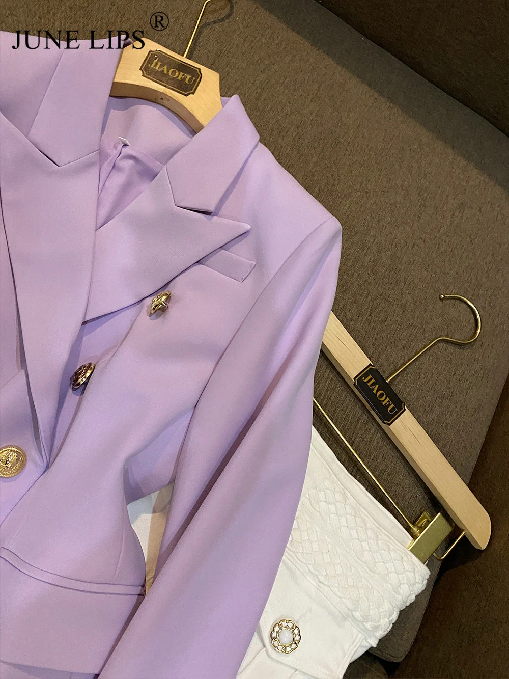 

2023 HIGH STREET New Purple Designer Jacket Women Double Breasted Lion Button Monogram Pink Blazer Wholesale